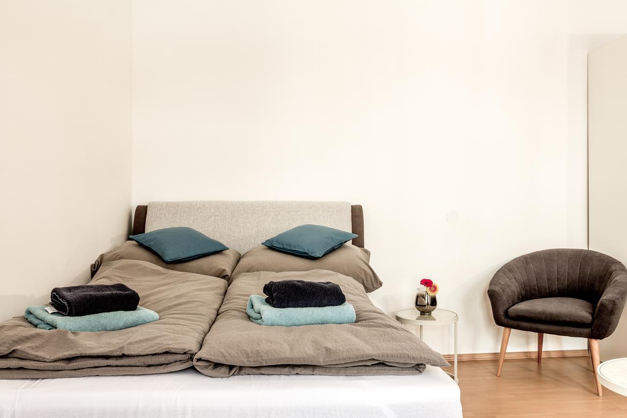 Holiday & Business Apartments 1160 Виена Екстериор снимка