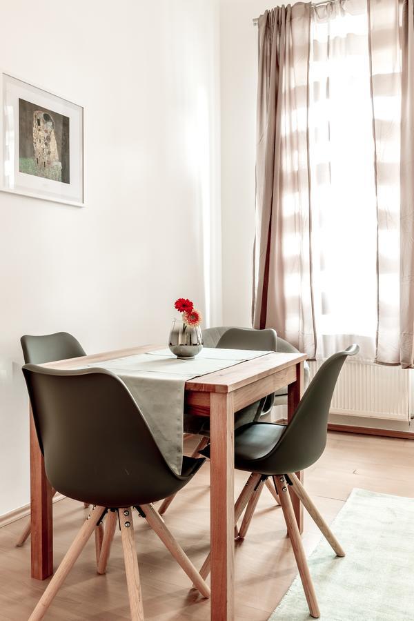 Holiday & Business Apartments 1160 Виена Екстериор снимка