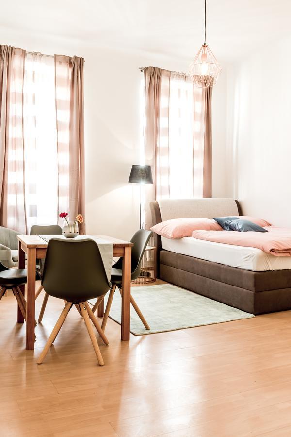 Holiday & Business Apartments 1160 Виена Екстериор снимка
