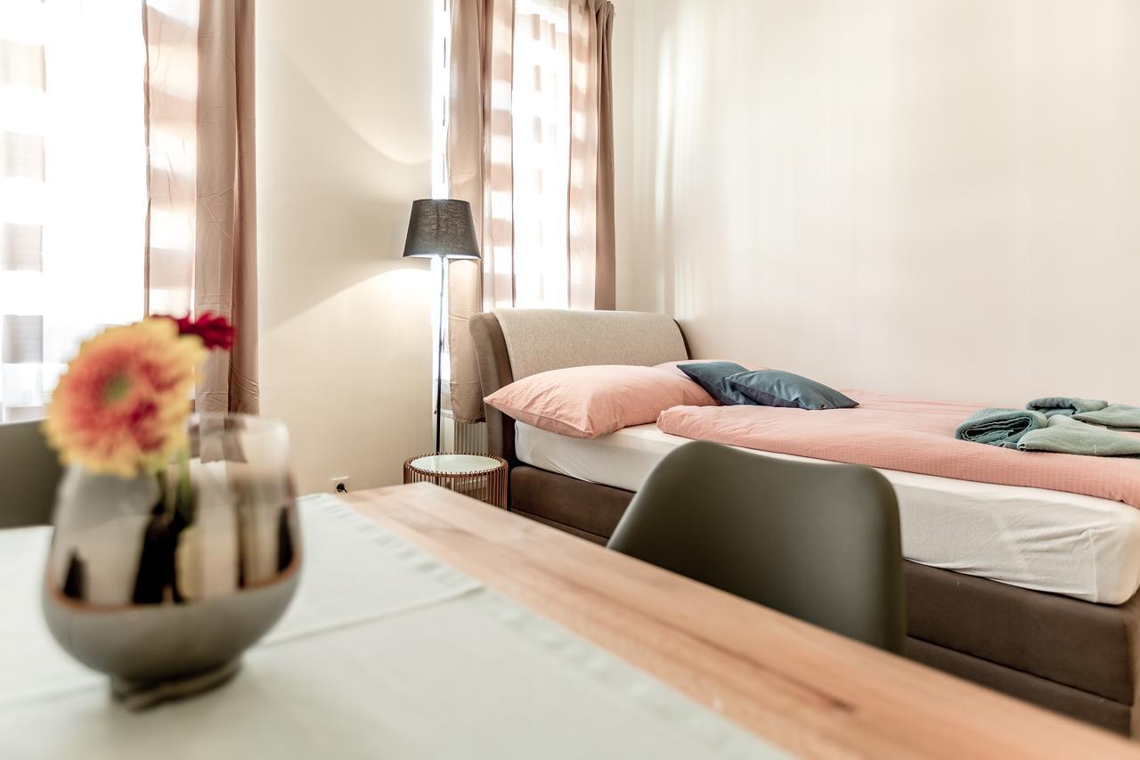 Holiday & Business Apartments 1160 Виена Екстериор снимка